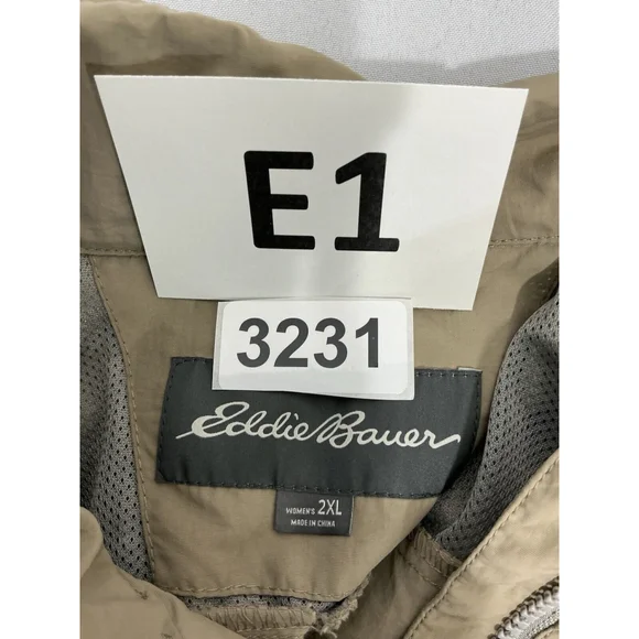 Womans Eddie Bauer Size 2XL Tan Full Zip Full Snap Hooded Wind Breaker - Picture 3 of 9